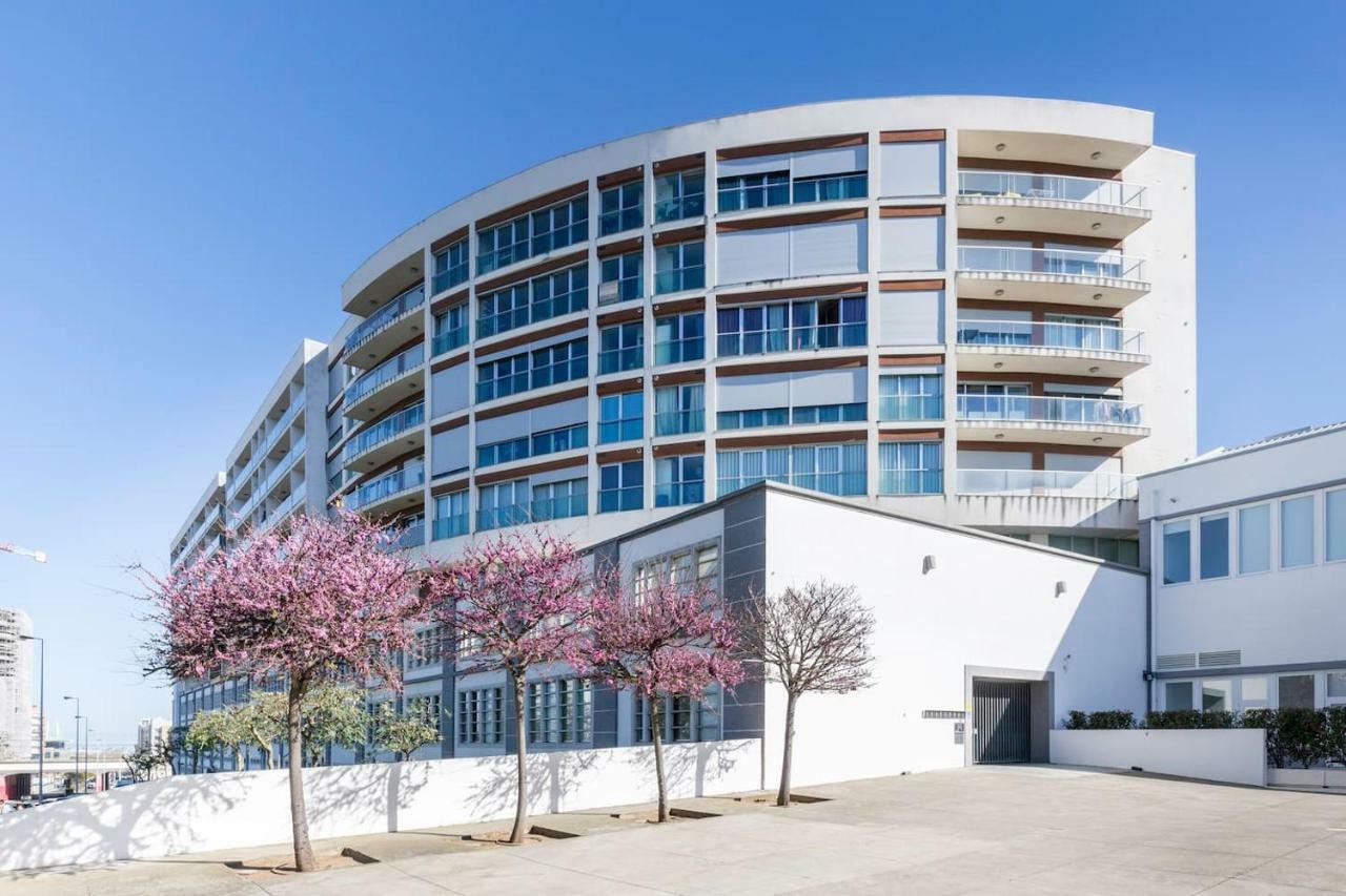 Amazing Flat - Pool And Parking Διαμέρισμα Lisboa Εξωτερικό φωτογραφία
